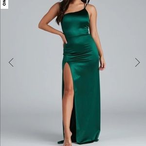 Windsor Emerald Green Satin One Shoulder Gown